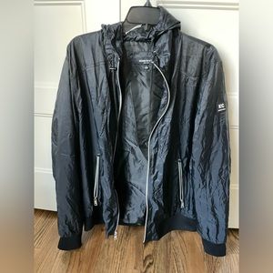 Kenneth Cole windbreaker barely worn